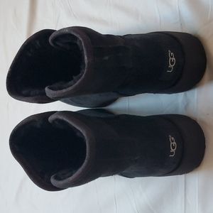 UGG Kristin Wedge Bootie, size 9.5, black